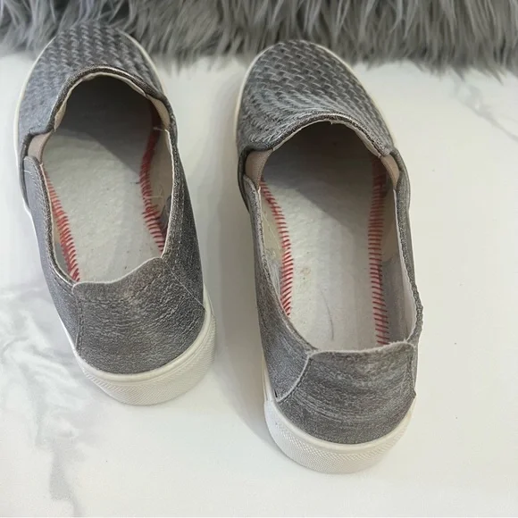 THE FLEXX  women’s gray leather woven slip on sneakers size 6 - Picture 7 of 9